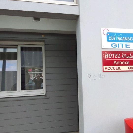  STEPHANE BLOT TRANSACTIONS : Immeuble | VIRE (14500) | 424 m2 | 212 000 € 