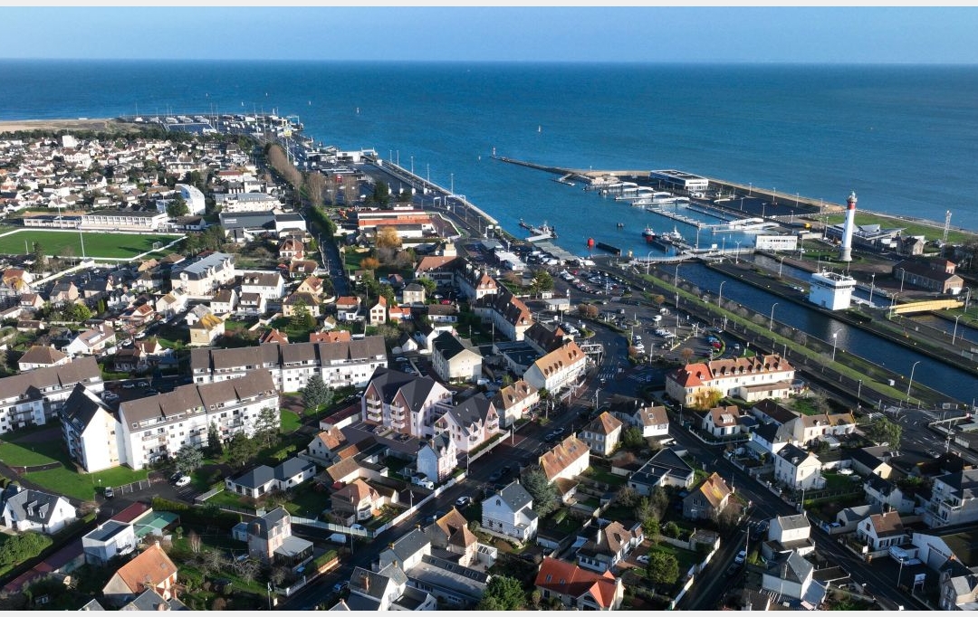 STEPHANE BLOT TRANSACTION : Apartment | OUISTREHAM (14150) | 40 m2 | 213 000 € 