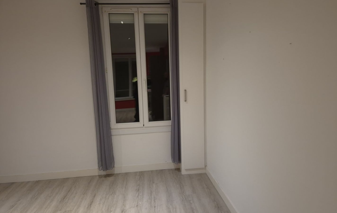 STEPHANE BLOT TRANSACTIONS : Appartement | CAEN (14000) | 45 m2 | 128 400 € 