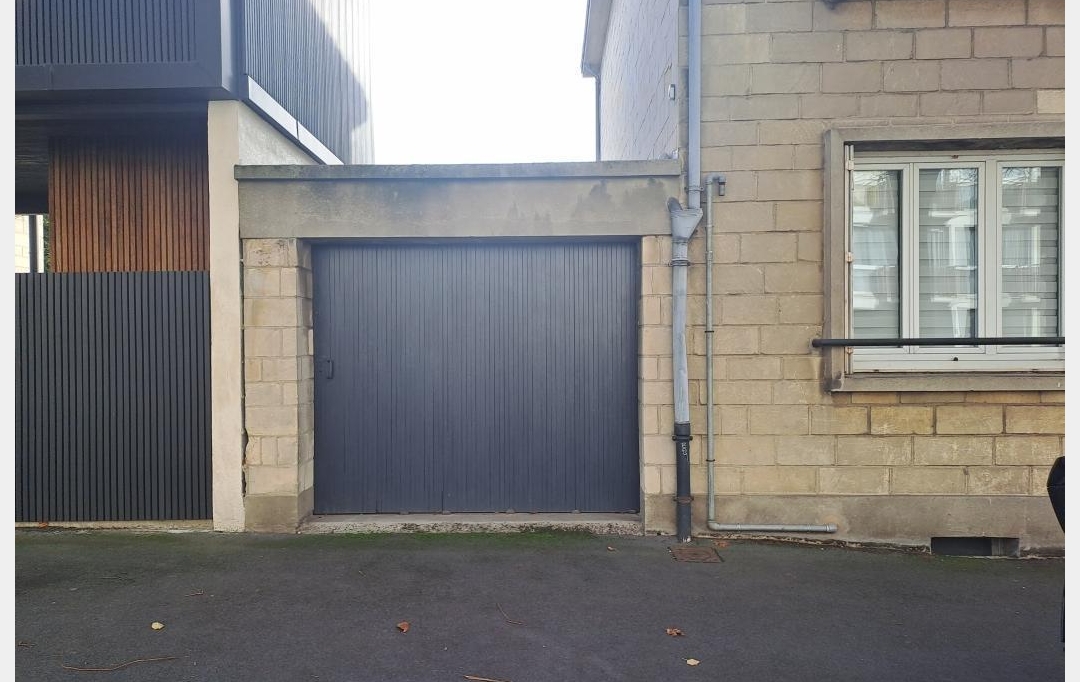 STEPHANE BLOT TRANSACTIONS : Garage / Parking | CAEN (14000) | 25 m2 | 95 € 